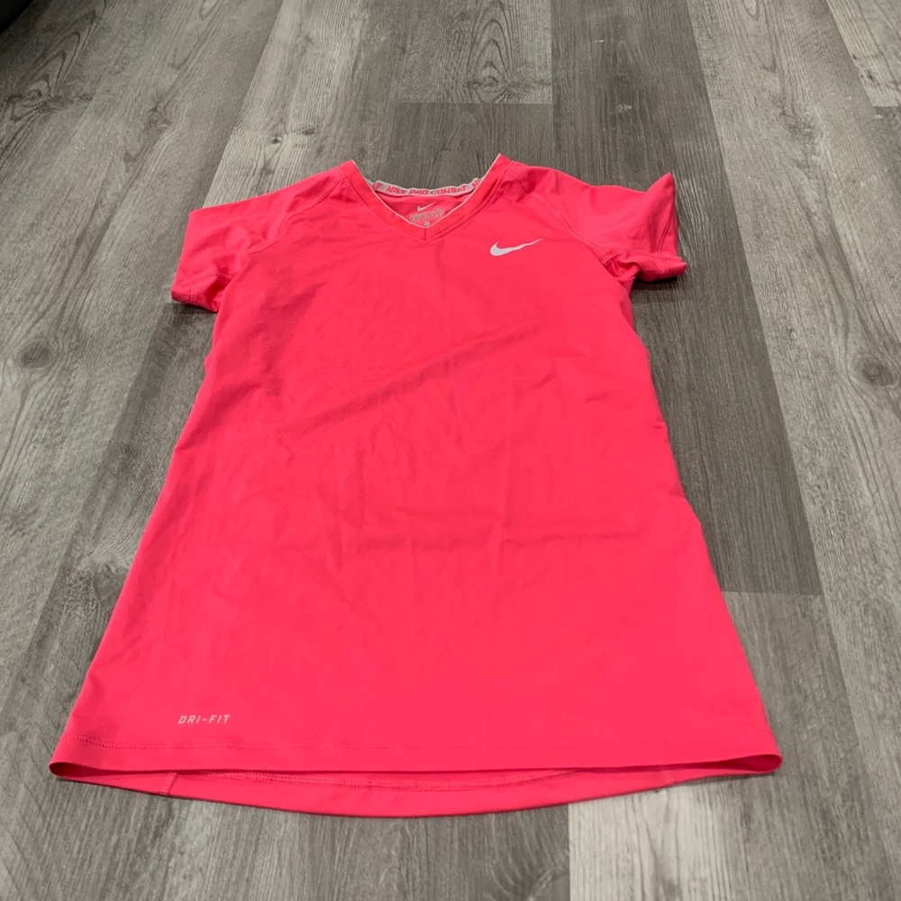 Nike pro combat dri fit fitted tee small